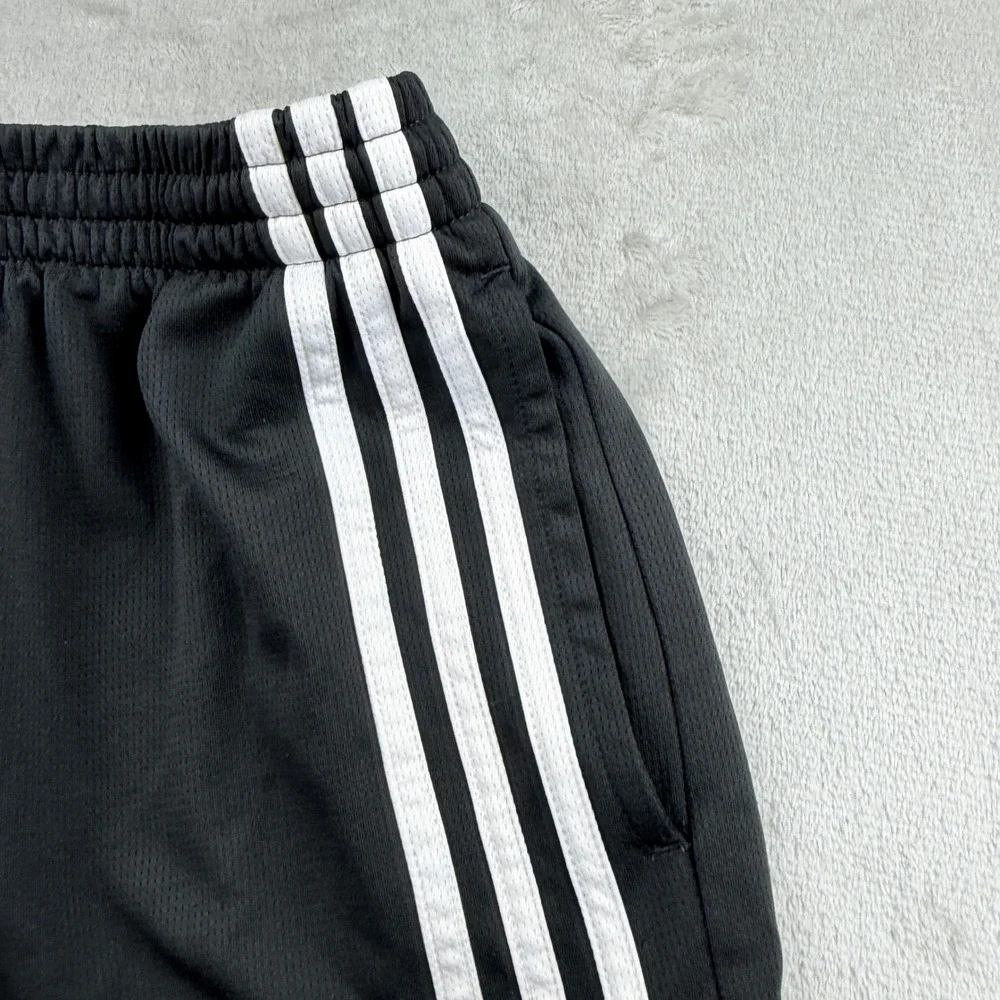 Adidas Boys Black White 3-Stripe Athletic Shorts Size 10/12 AH5503